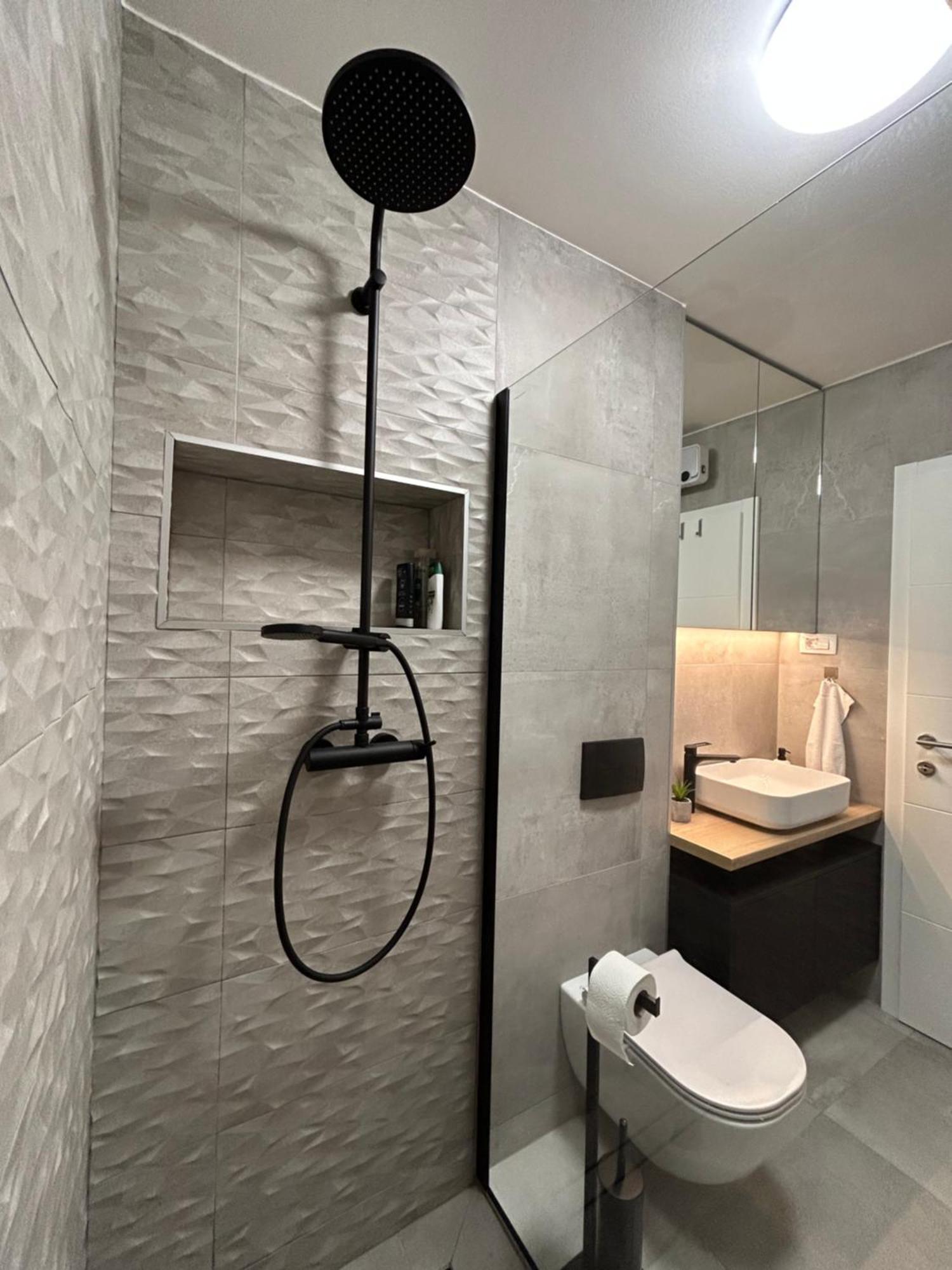 זאדאר Apartment Oris, Private Parking, Garden מראה חיצוני תמונה