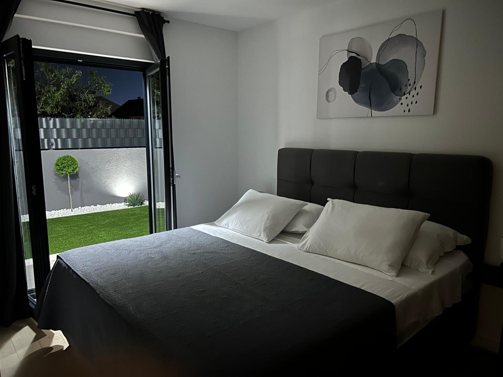 זאדאר Apartment Oris, Private Parking, Garden מראה חיצוני תמונה
