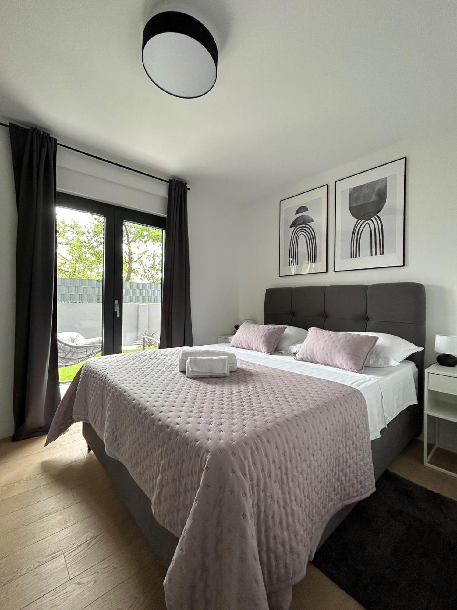 זאדאר Apartment Oris, Private Parking, Garden מראה חיצוני תמונה